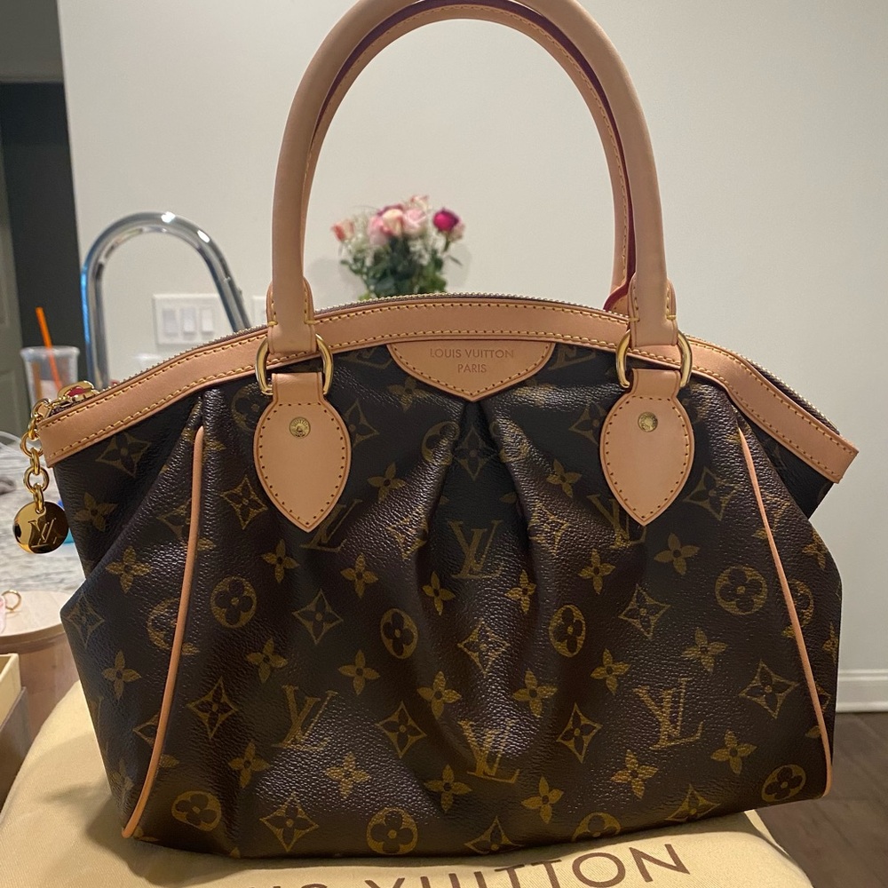 Louis Vuitton Tivoli PM Brown Monogram Women's Bag Like New 100% Authentic - Picture 1 of 12